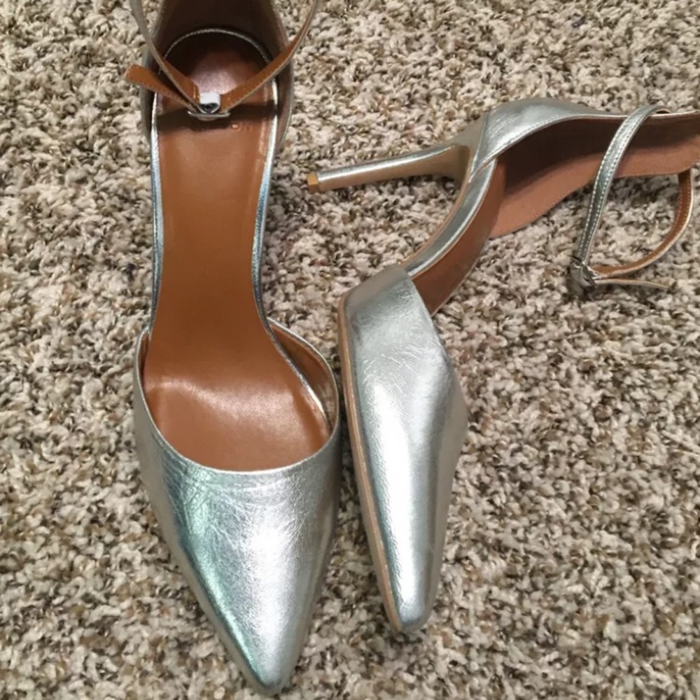 H by Halston London Silver Ankle Strp Heel 8.5 NEW